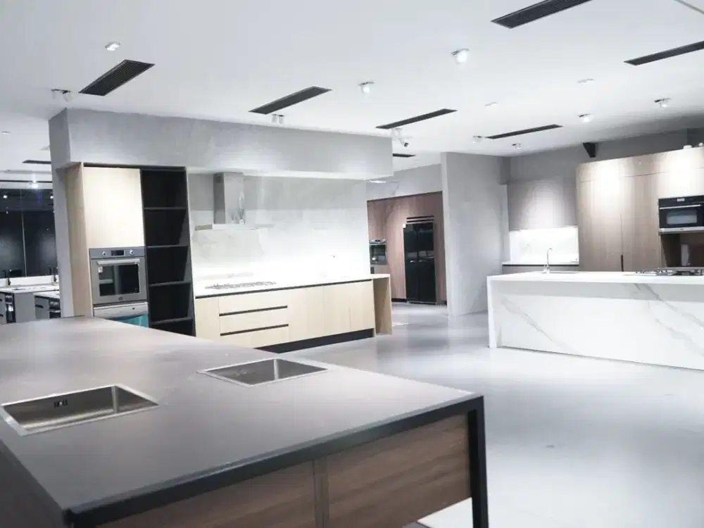 Gedung Kantor Jalan Letjen S Parman, Usaha Tengah Jakarta Barat Ternyaman, 4 Lantai Elegan Kemanggisan Jakbar