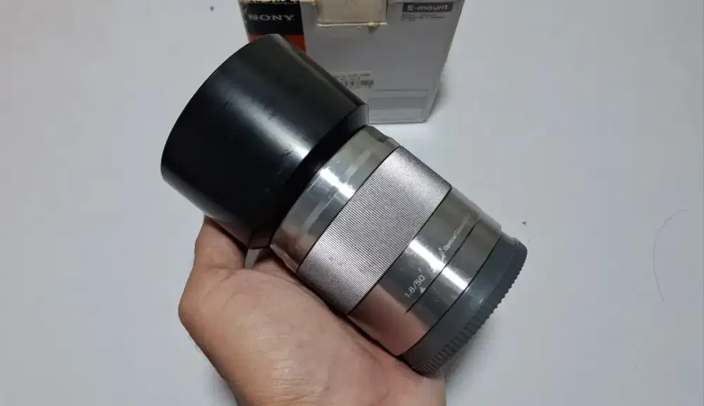 Sony Fix 50mm f1.8 oss