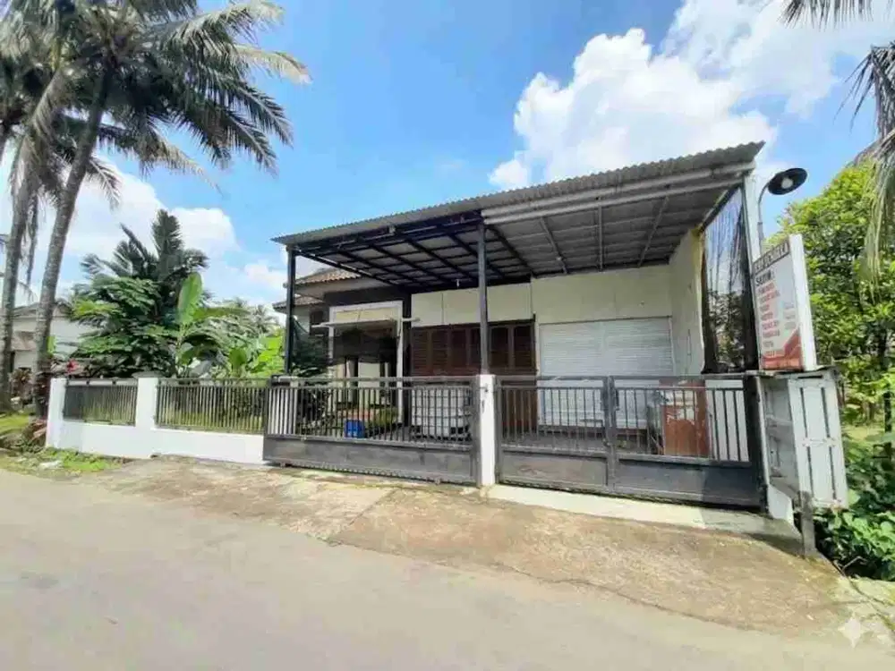 Rumah Hook Plus Kios Karangsalam Kawasan Pedesaan Dekat Unwiku