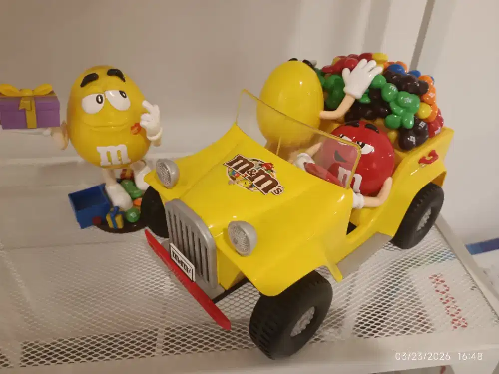 M&M mini figure
