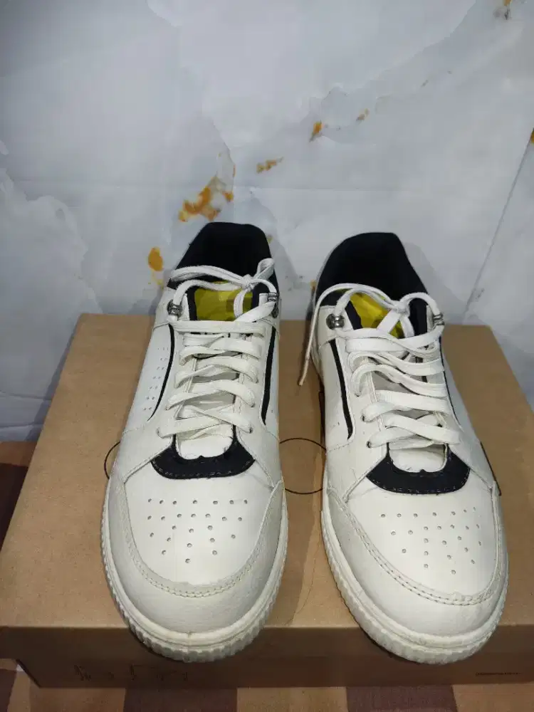 Sepatu Klasik Aerostreet