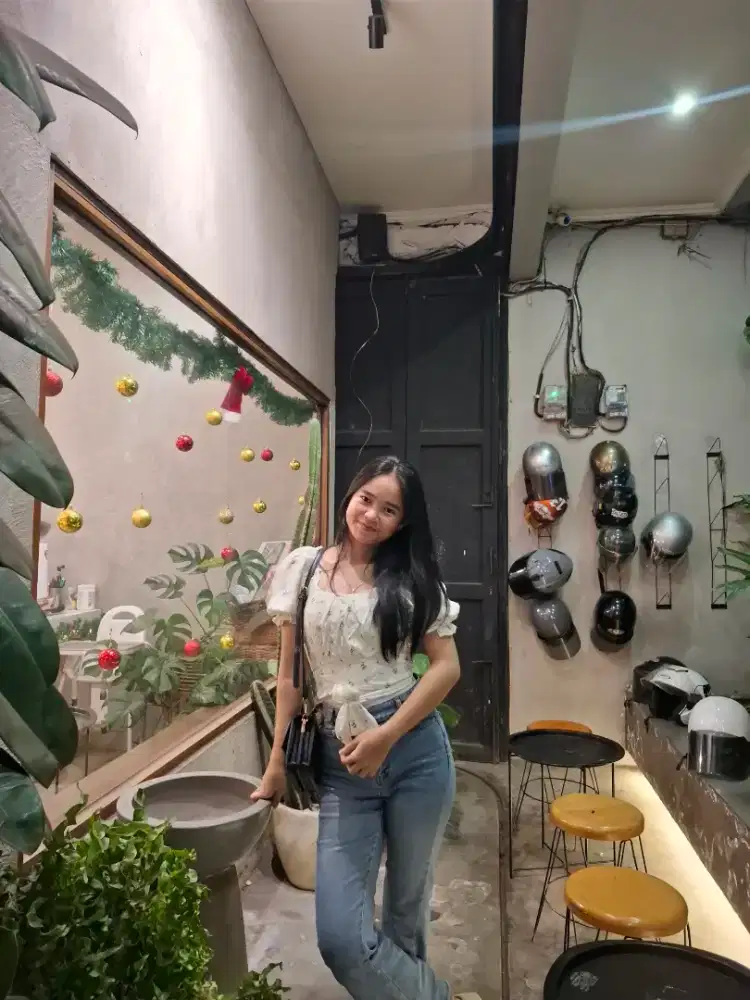 Saya mencari lowongan pekerjaan admin gudang