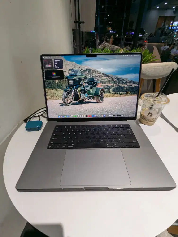 Macbook M1 Pro 16inc 16/512gb