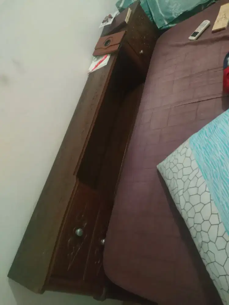 Dipan Jati Tua Asli Ukiran + Laci, Kokoh, Murah, Siap Pakai