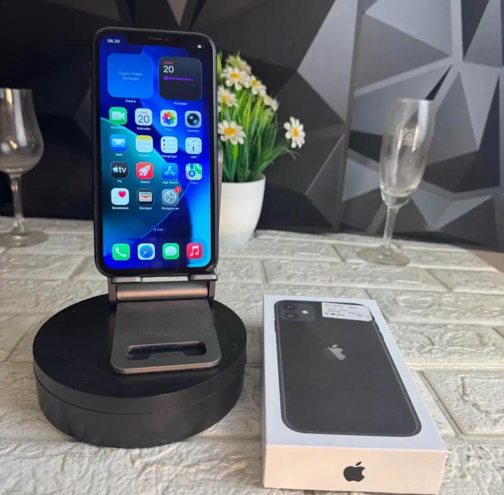 iPhone 11 128GB Garansi Resmi iBox Black Battery Health 85%
