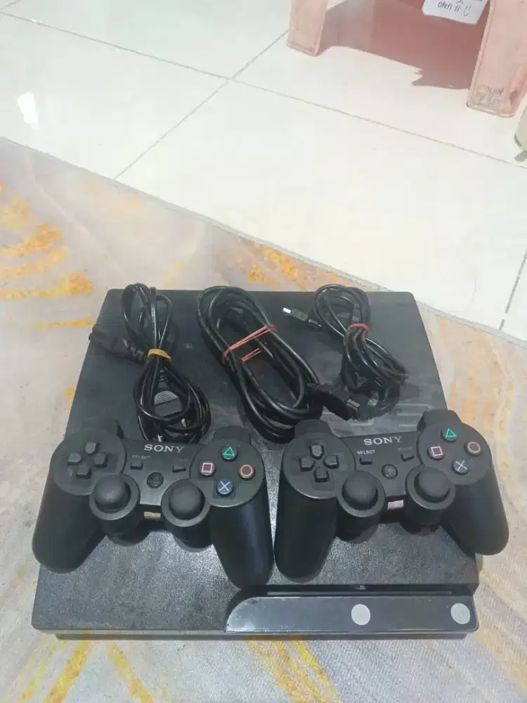 PS 3 SLIM 500GB mulus like new