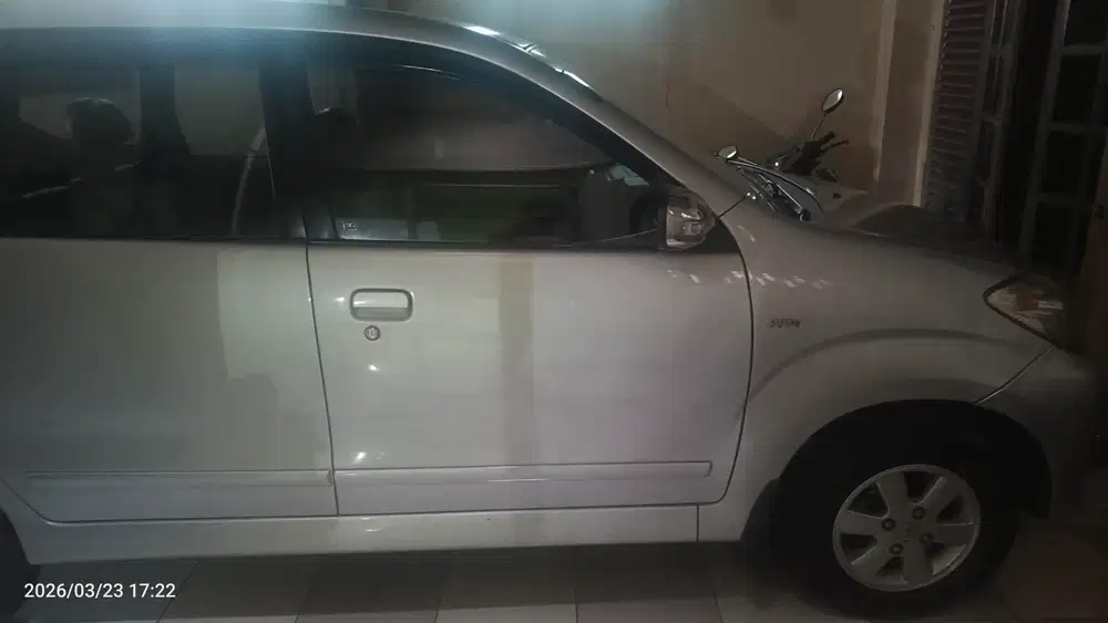 Toyota Avanza 2010 Bensin