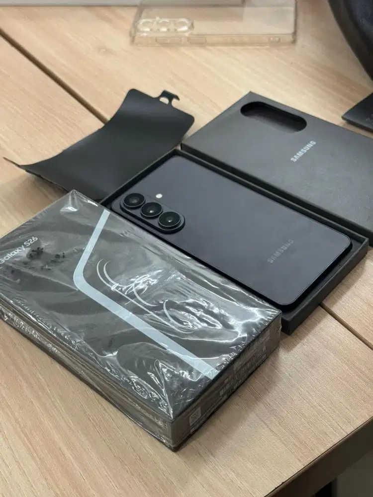 Samsung s26 12/512gb sein fullset