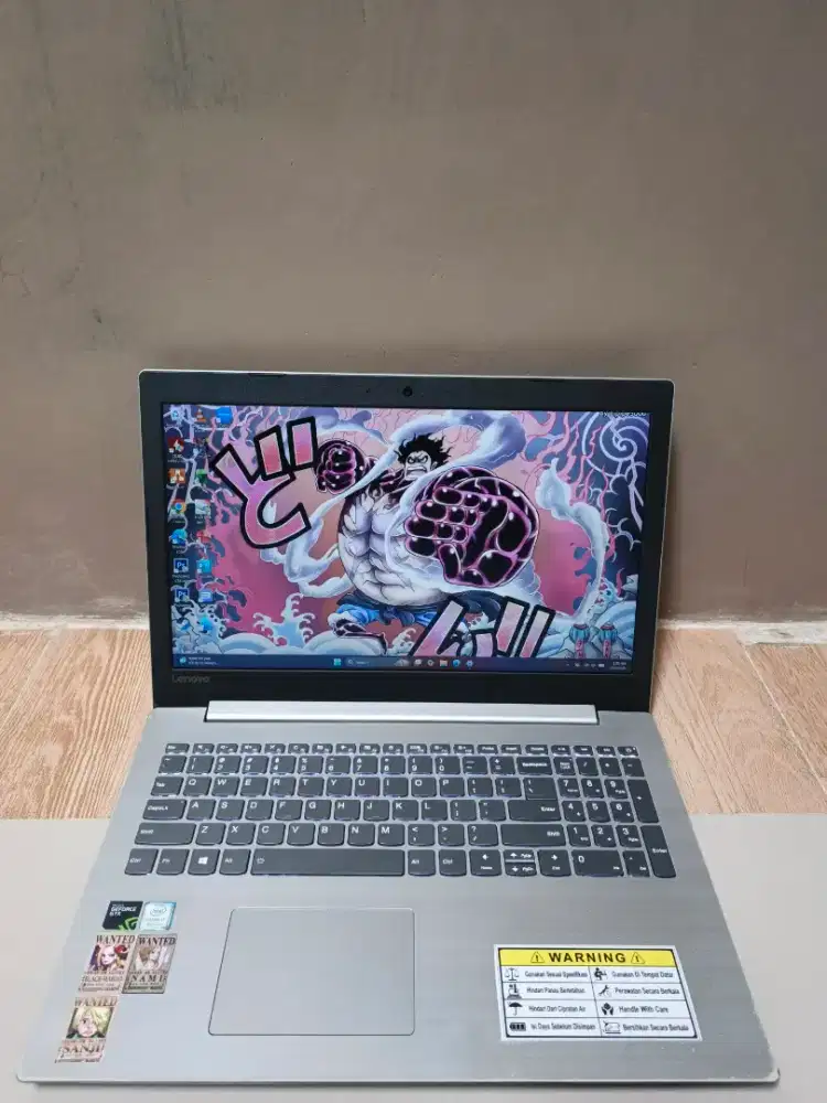 Laptop Lenovo VGA GTX intel i7