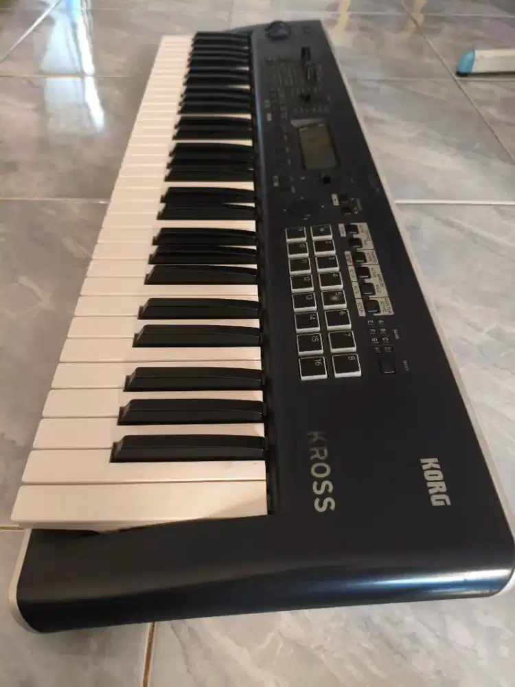 SYNTHESIZER KORG KROSS 2