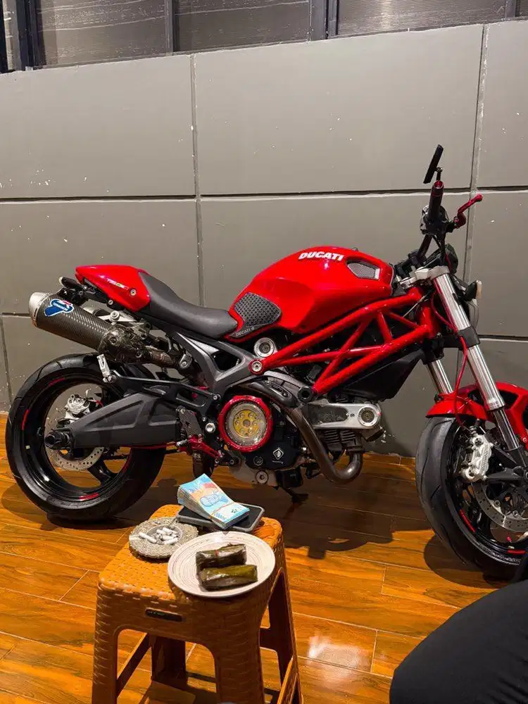 Ducati Monster 795 2014 Full Paper FP/803cc low km