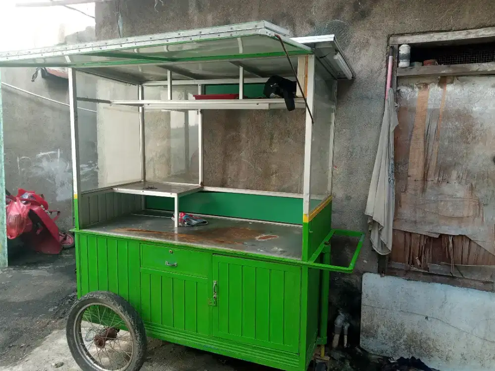 Gerobak bekas jualan