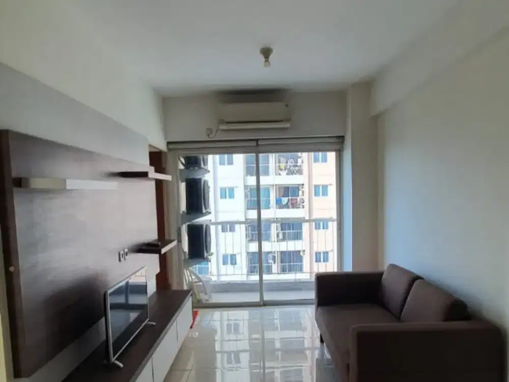 1824. Dijual Apartemen Puncak Bukit Golf Tower B Surabaya Barat