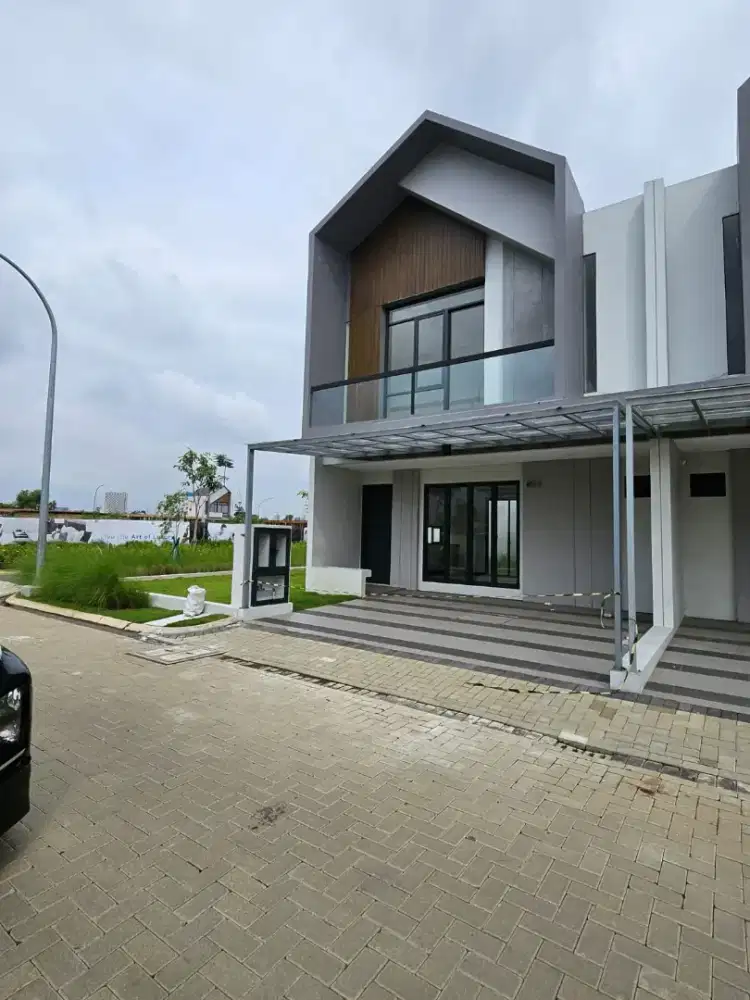 Disewakan rumah 2 lantai