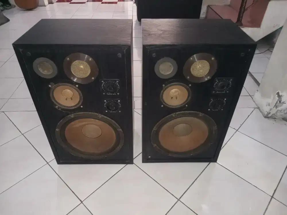 Speaker vintage Sony SS-7330