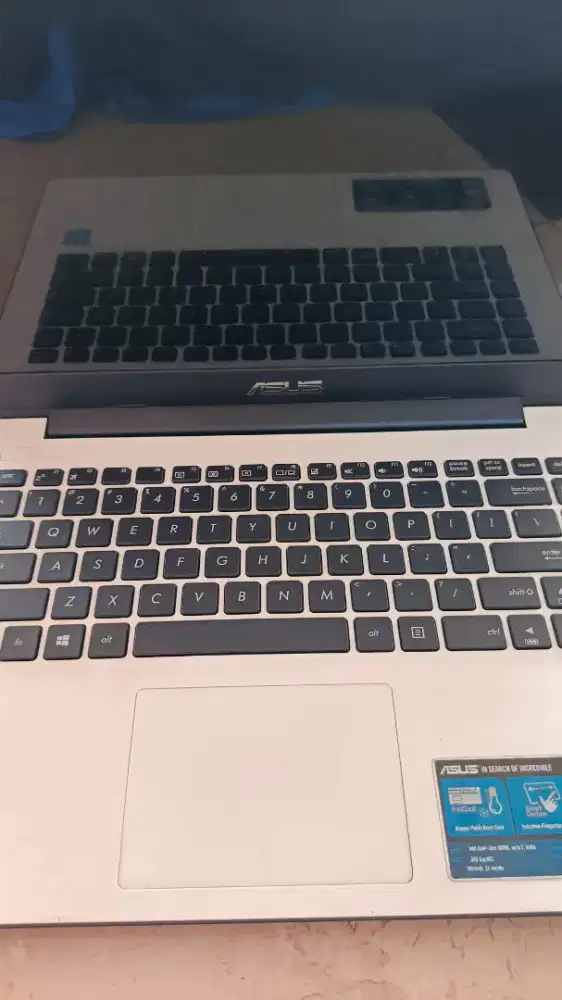 Laptop Asus X453s