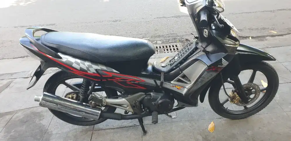 Supra X 125 Carbu  Tr th 2009 mulus pjk baru