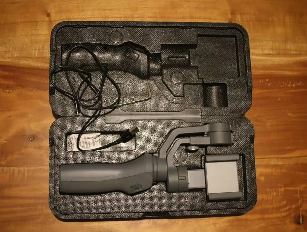 DJI Osmo Mobile 2