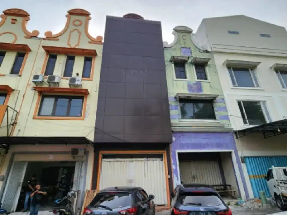 Disewakan Ruko Villa Bukit Mas (VBM RA) 0 Jln Raya Posisi Depan Feng Shui Bagus