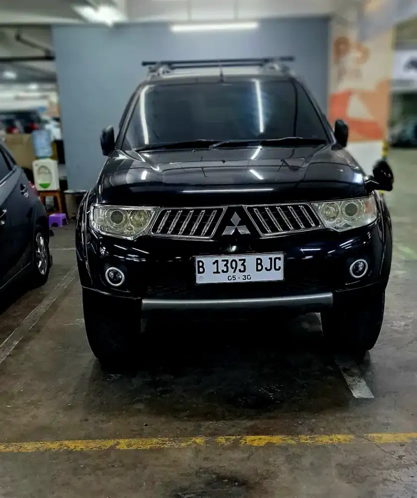 Pajero Exceed at 2010