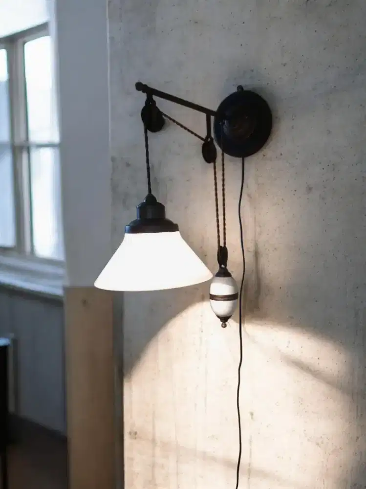 Lampu dinding katrol industrial