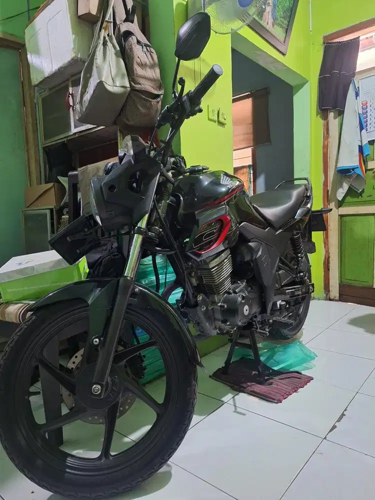 Motor Honda CB 150 Verza