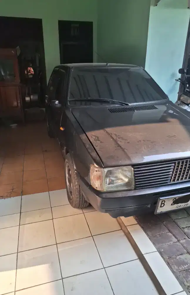 Fiat UNO 1 70SL KONDISI SIAP PAKAI