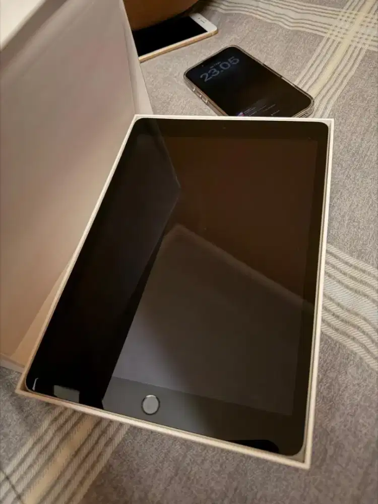 WTS IPAD GEN 9 64GB WIFI ONLY