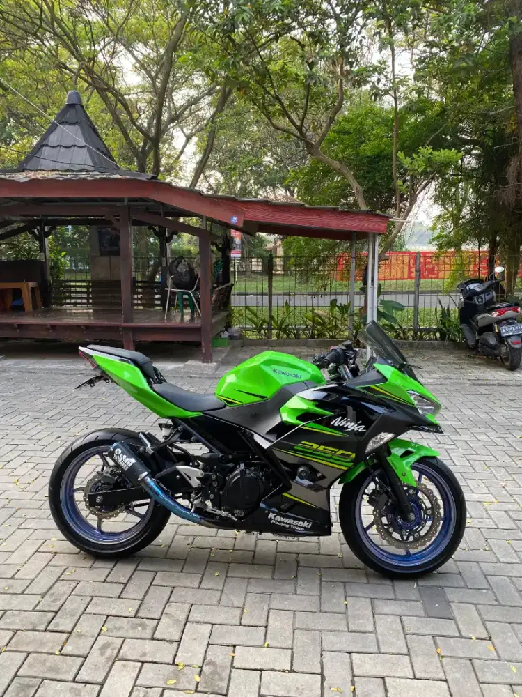 Ninja 250 FI 2019 ABS
