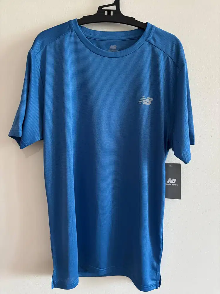 Kaos Lari pria new balance - biru (Size S)