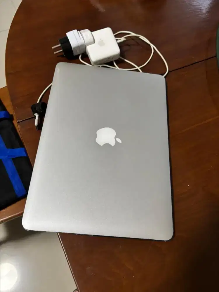 Macbook air 2017 i5 128gb