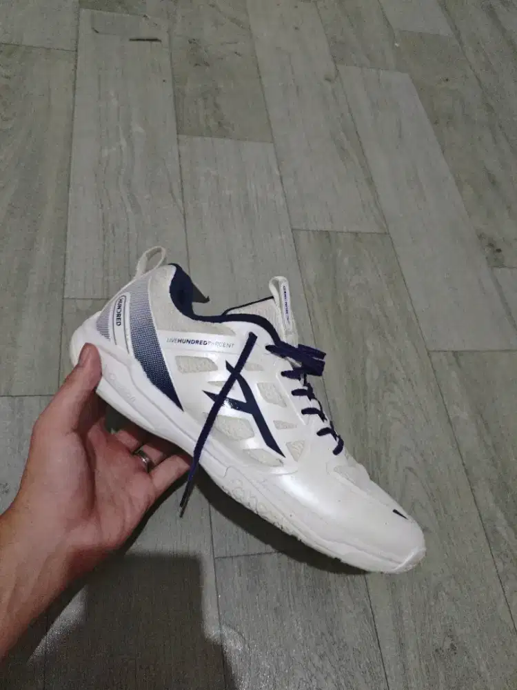 hundred velocity z uk43