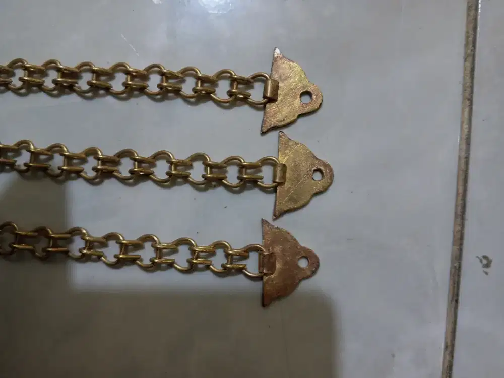 Rantai Kuningan lampu katrol