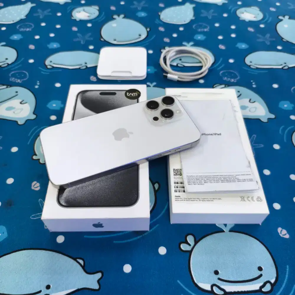 Iphone 15 Pro Max 256gb 99% Like new BH 87% CC 414 Ex Grs resmi iBox