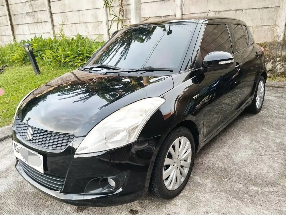 Suzuki Swift Black 2013