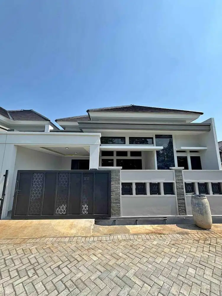RUMAH BARU MEGAH BERINGIN NGALIAN SEMARANG