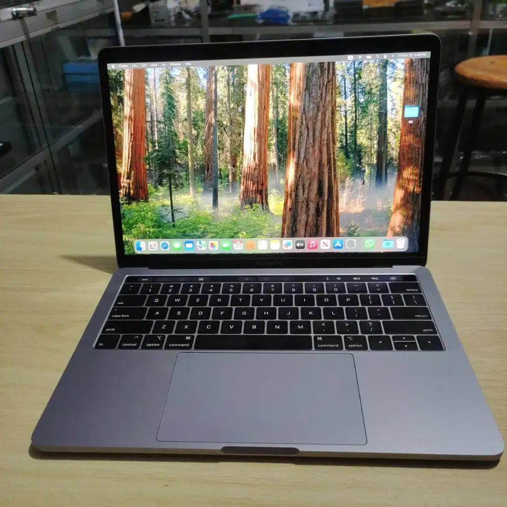 Apple Macbook Pro Retina Touchbar 2019 Ram 16gb SSD 512GB Grade A Mulu