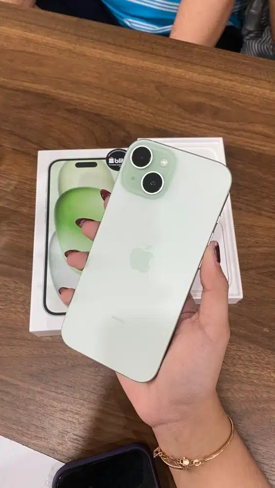 iphone 15 green brand new