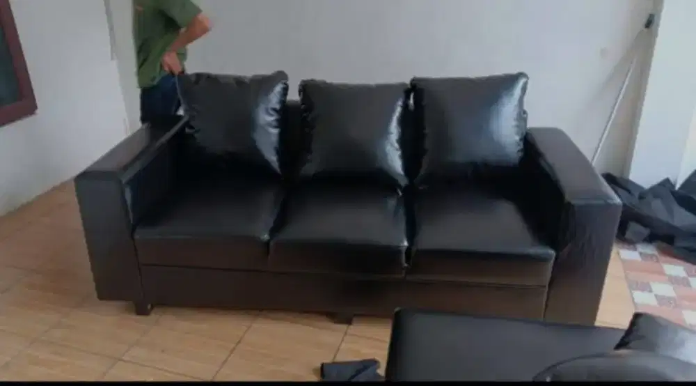 Ganti kulit sofa / kursi