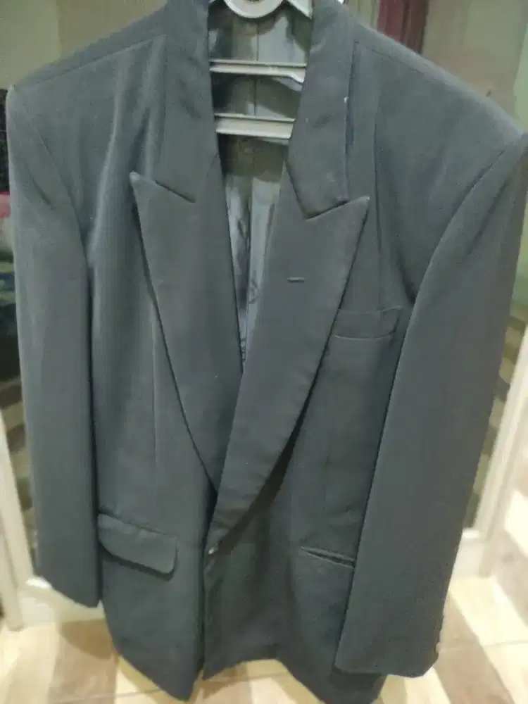 jas pria masih bagus