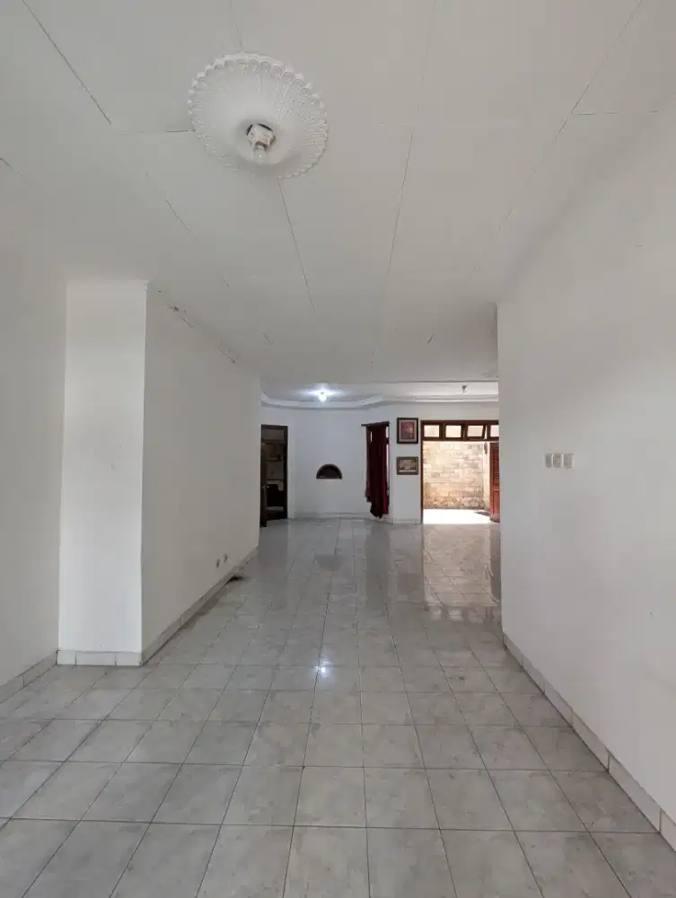 Cari ART/ mbak momong anak