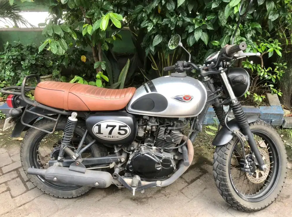 Kawasaki W175 Silver thn 2018