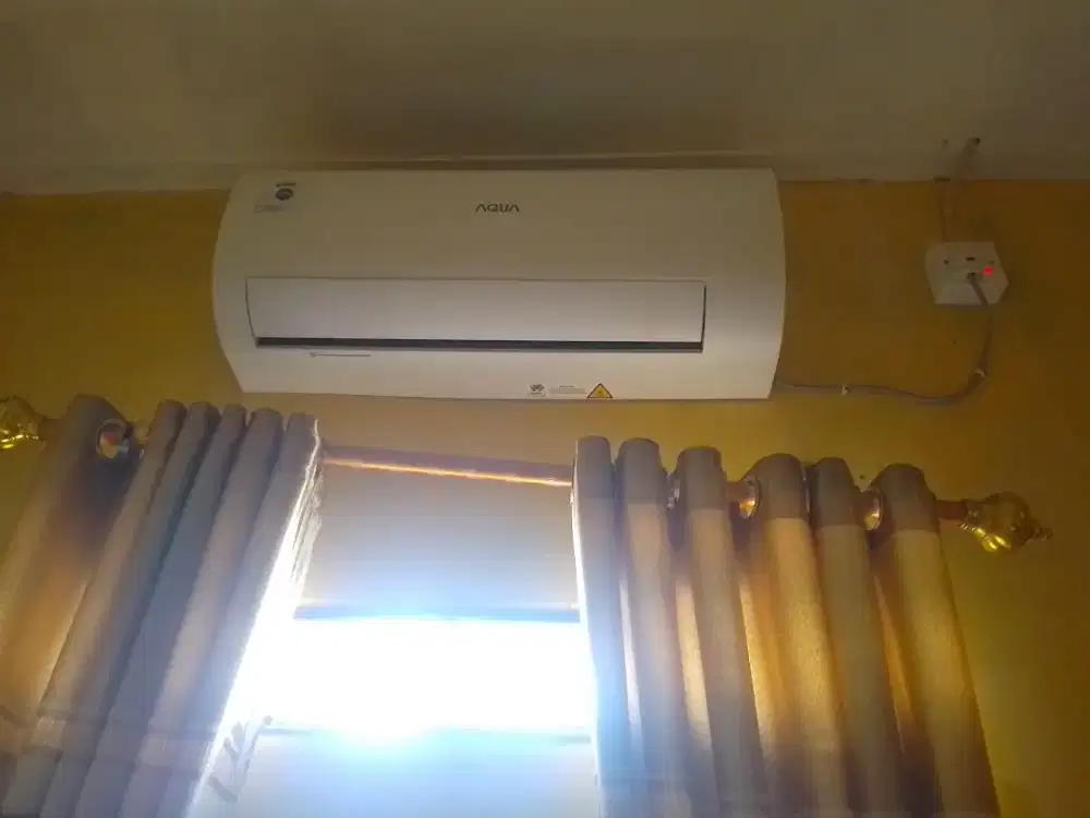 Jual AC Merek Aqua 1/2 Pk