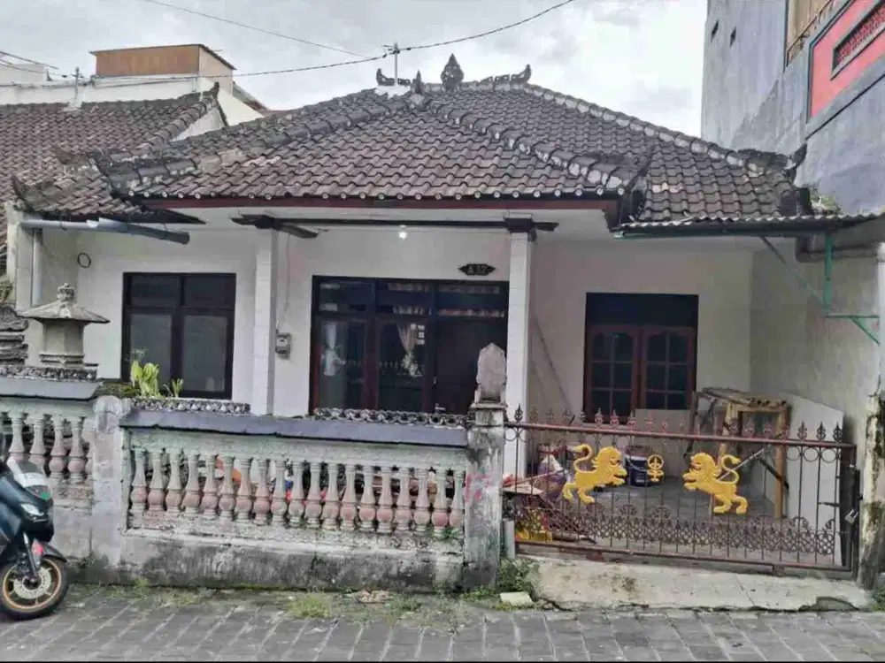 Jual Rumah 1lt (Habis Renovasi) Lokasi Muding Mekar kerobokan area strategis Hunian Pemukiman