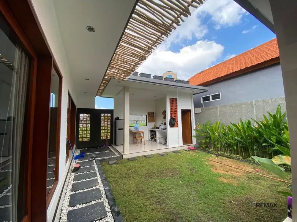 Rumah Baru Lokasi Strategis Disewakan, di Area Bumbak Umalas