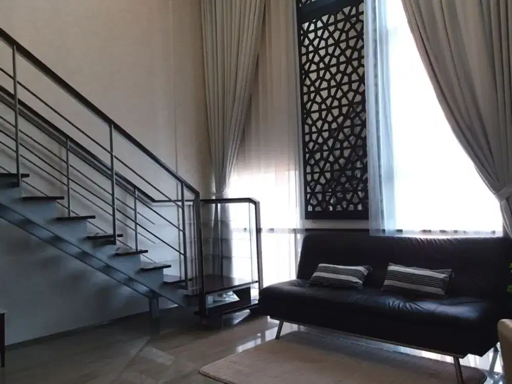 DIJUAL MURAH / DISEWA Apartemen Bellagio Mansion Mega Kuningan 2BR - Type Loft Langsung ke Kolam Renang Dekat ke One Satrio LRT MRT Busway