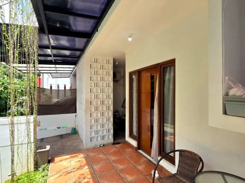 Dijual Cepat Emerald Townhouse Bintaro  Nyaman Lokasi strategis