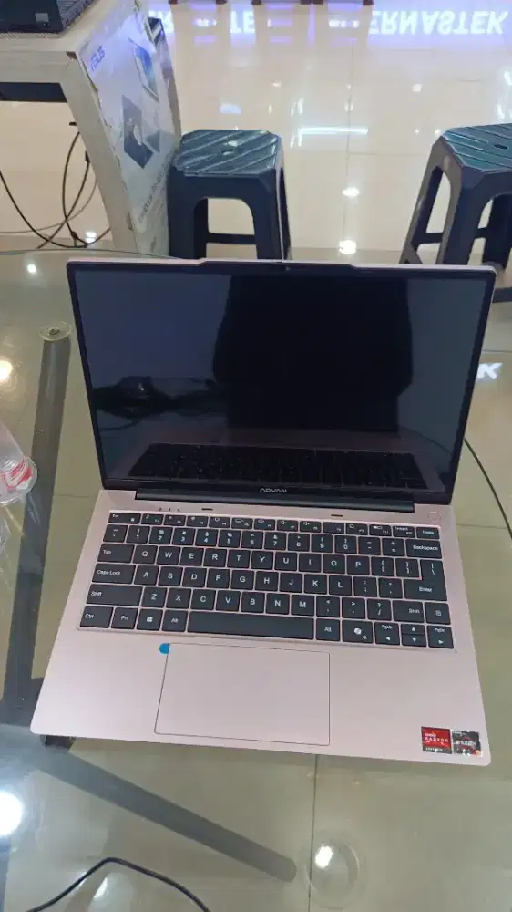 Jual laptop baru garansi resmi. Terima tuker tambah laptop.