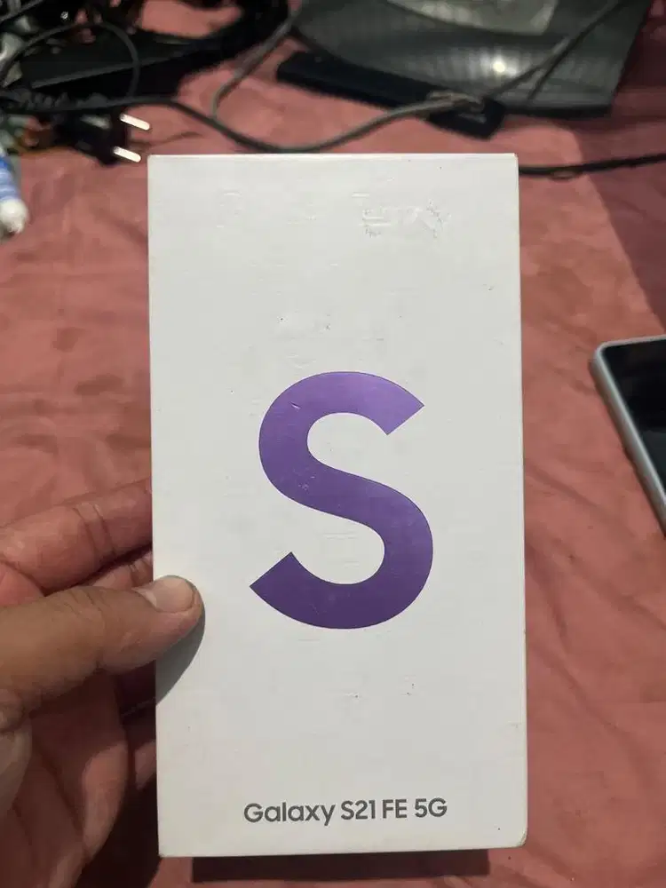 Samsung Galaxy S21 FE 5G 8GB 256GB Lavender Resmi SEIN Minus LCD Garis