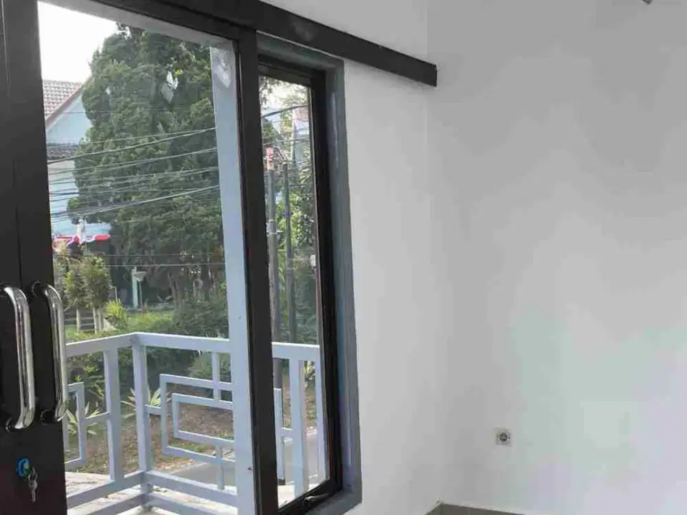 Dijual Rumah Minimalis Siap Huni di dekat Universitas Pendidikan Indonesia (UPI)